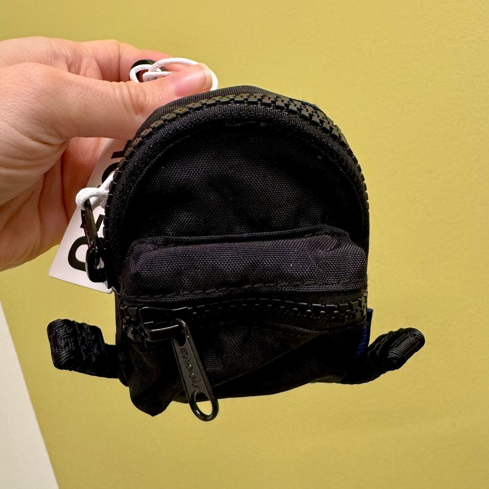 BAGGU Mini Backpack Bag Charm Purse Clip Black NEW - Picture 4 of 8